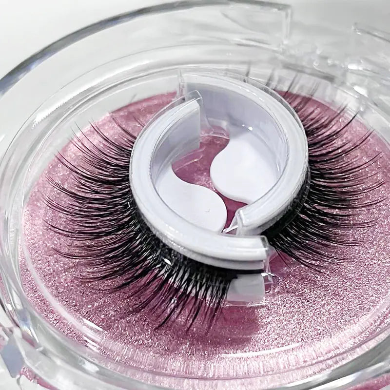 Self-Adhesive  Eyelashes